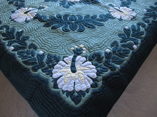 Hibiscus 2 Pillow Shams BGCG - Image 2