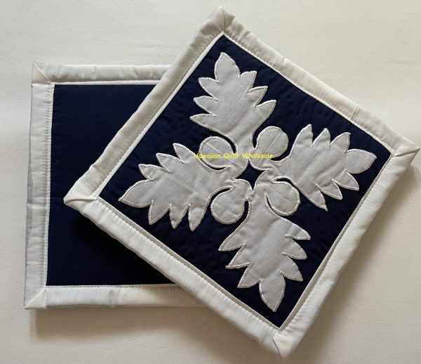 Breadfruit 2 Pot Holders OWNB