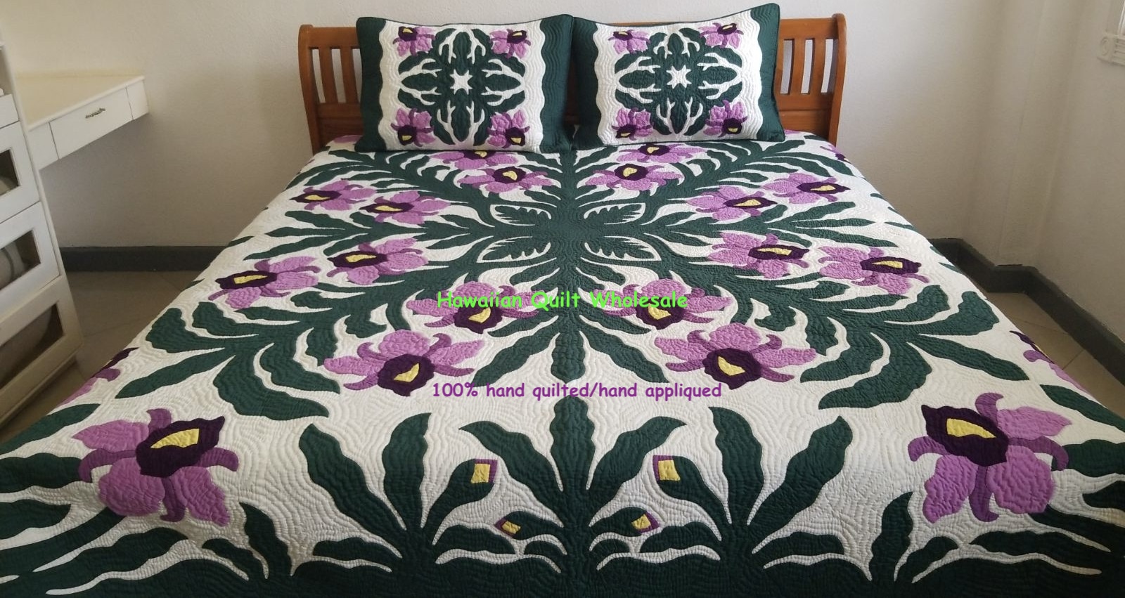 Cattleya 2 Pillow Shams BGM